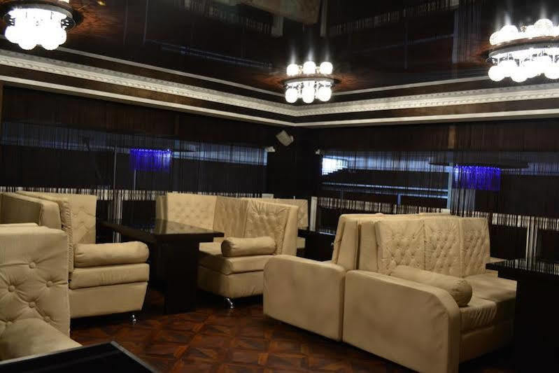 Elegant Boutique Rustaveli 호텔 트빌리시 외부 사진