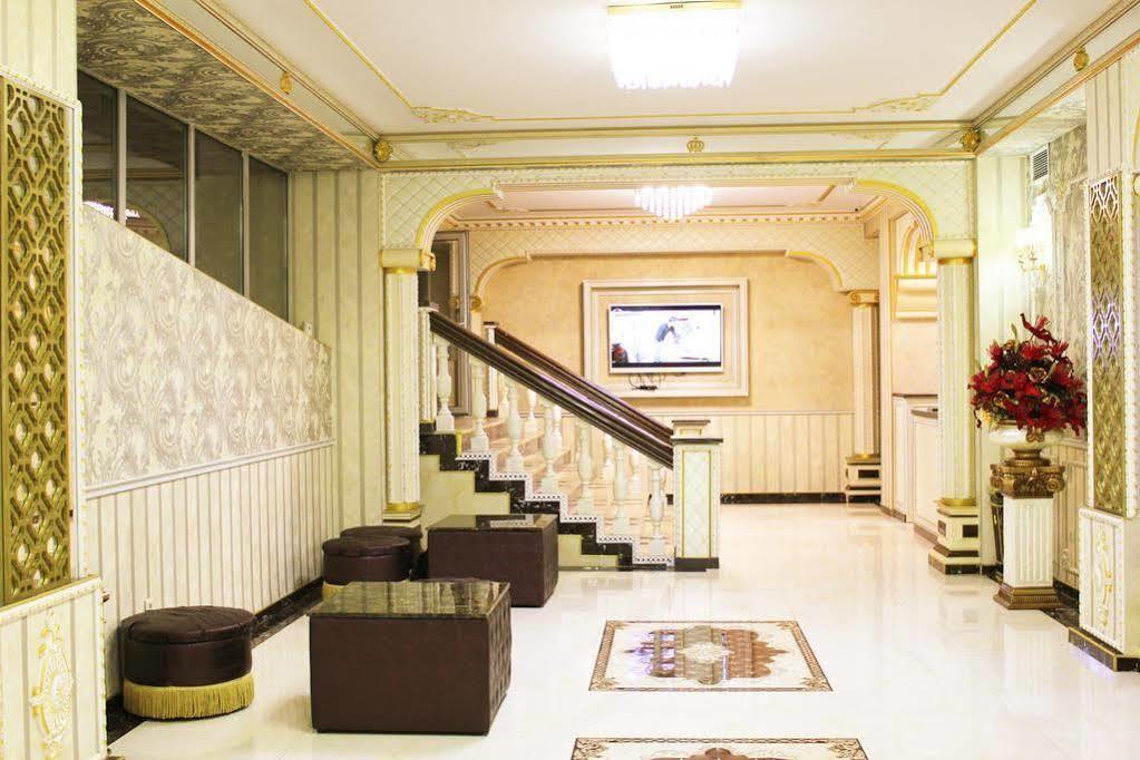 Elegant Boutique Rustaveli 호텔 트빌리시 외부 사진