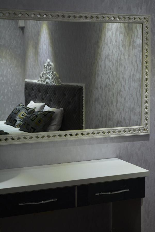 Elegant Boutique Rustaveli 호텔 트빌리시 외부 사진